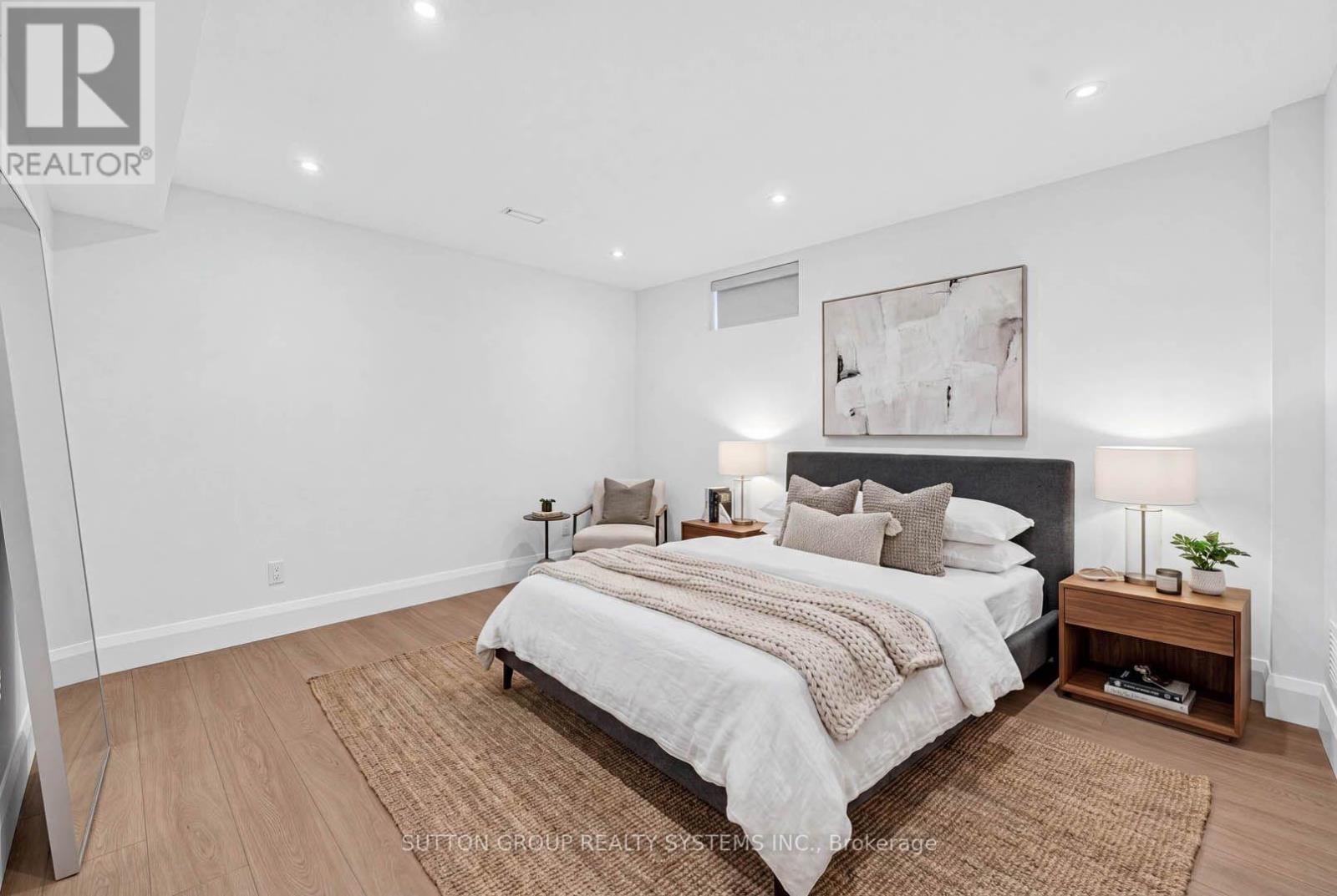 272 Renforth Drive, Toronto, Ontario  M9C 2K9 - Photo 36 - W13837754