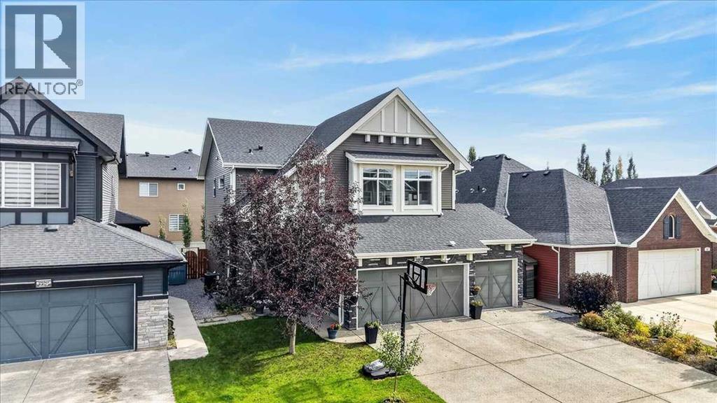 233 Aspenmere Circle