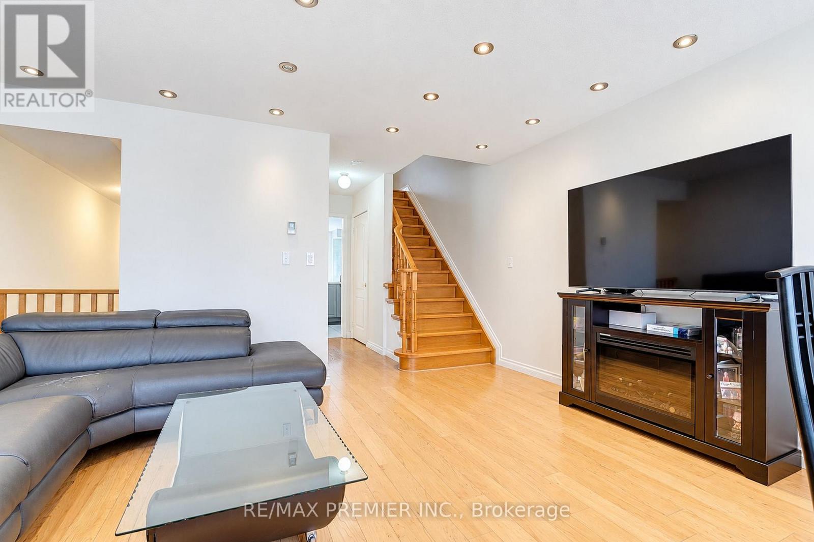 44 - 3030 Breakwater Court, Mississauga, Ontario  L5B 4N8 - Photo 15 - W13837758