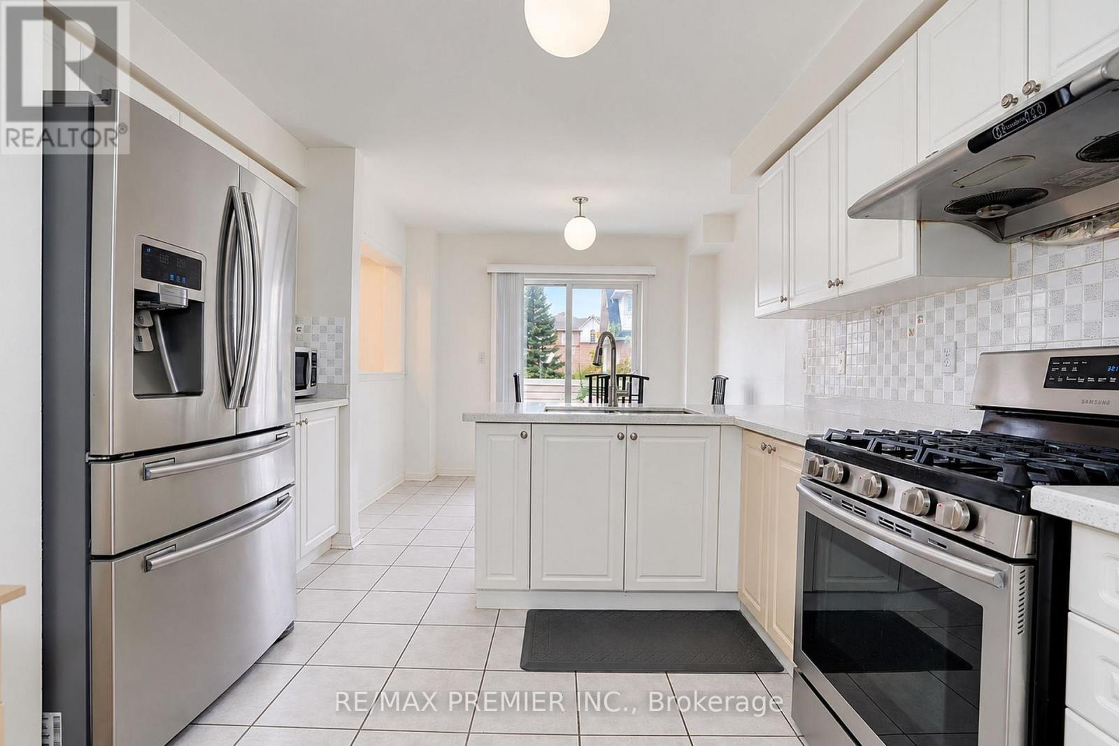 44 - 3030 Breakwater Court, Mississauga, Ontario  L5B 4N8 - Photo 17 - W13837758