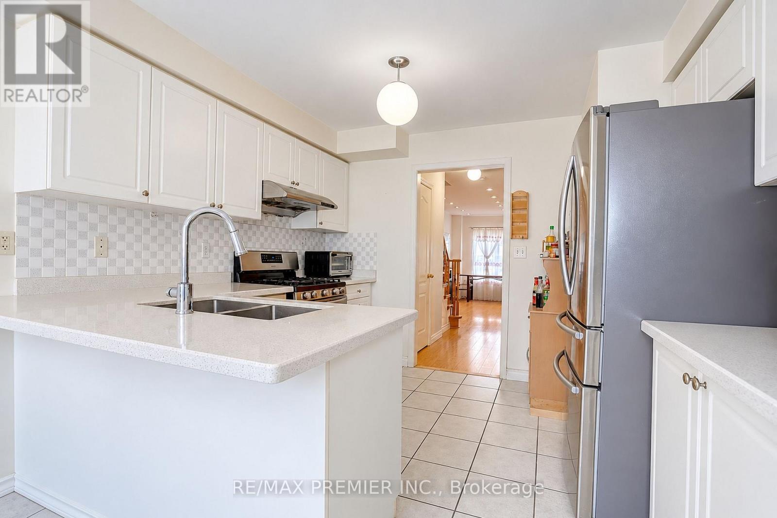 44 - 3030 Breakwater Court, Mississauga, Ontario  L5B 4N8 - Photo 23 - W13837758