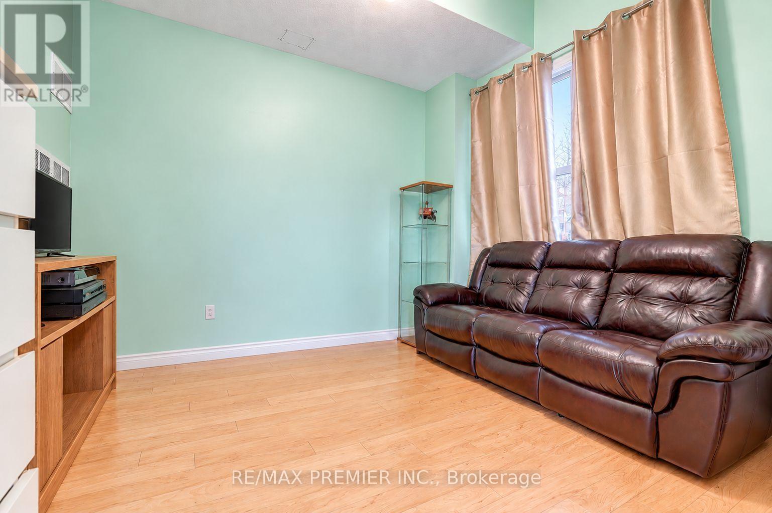 44 - 3030 Breakwater Court, Mississauga, Ontario  L5B 4N8 - Photo 35 - W13837758