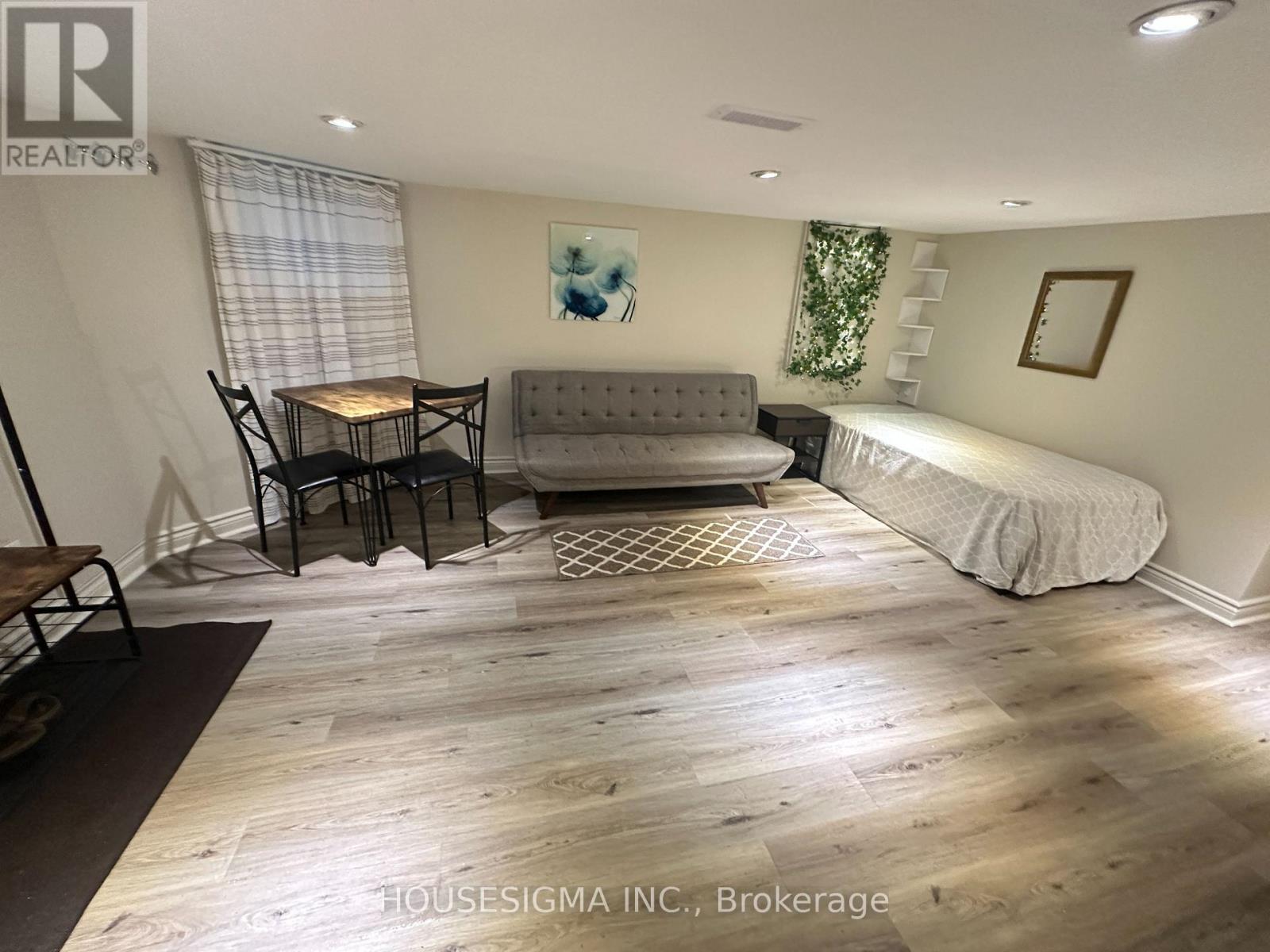 256 Woodbine Avenue, Toronto, Ontario  M4L 3P2 - Photo 47 - E13837490