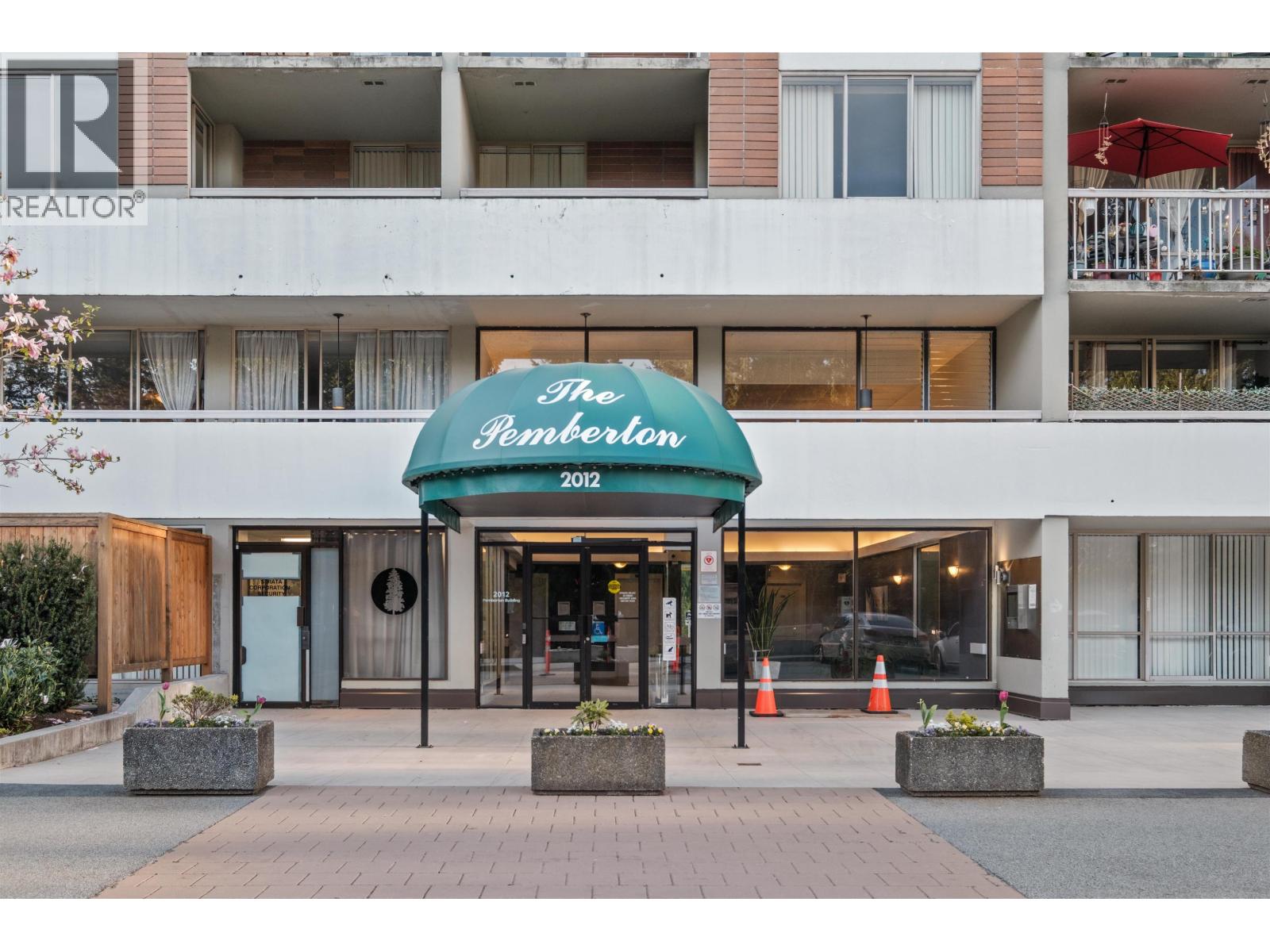 1205 2012 Fullerton Avenue, North Vancouver, British Columbia  V7P 3E3 - Photo 11 - R3158636