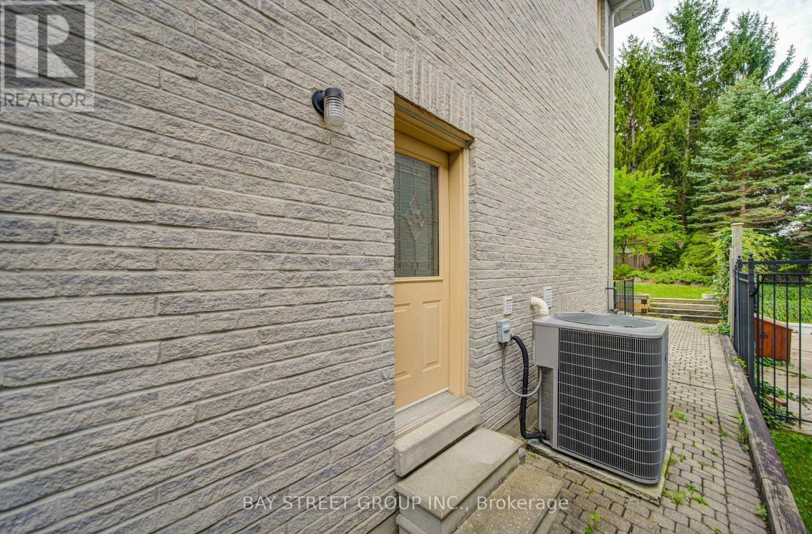 58 Bowan Court, Toronto, Ontario  M2K 3A7 - Photo 46 - C13837814