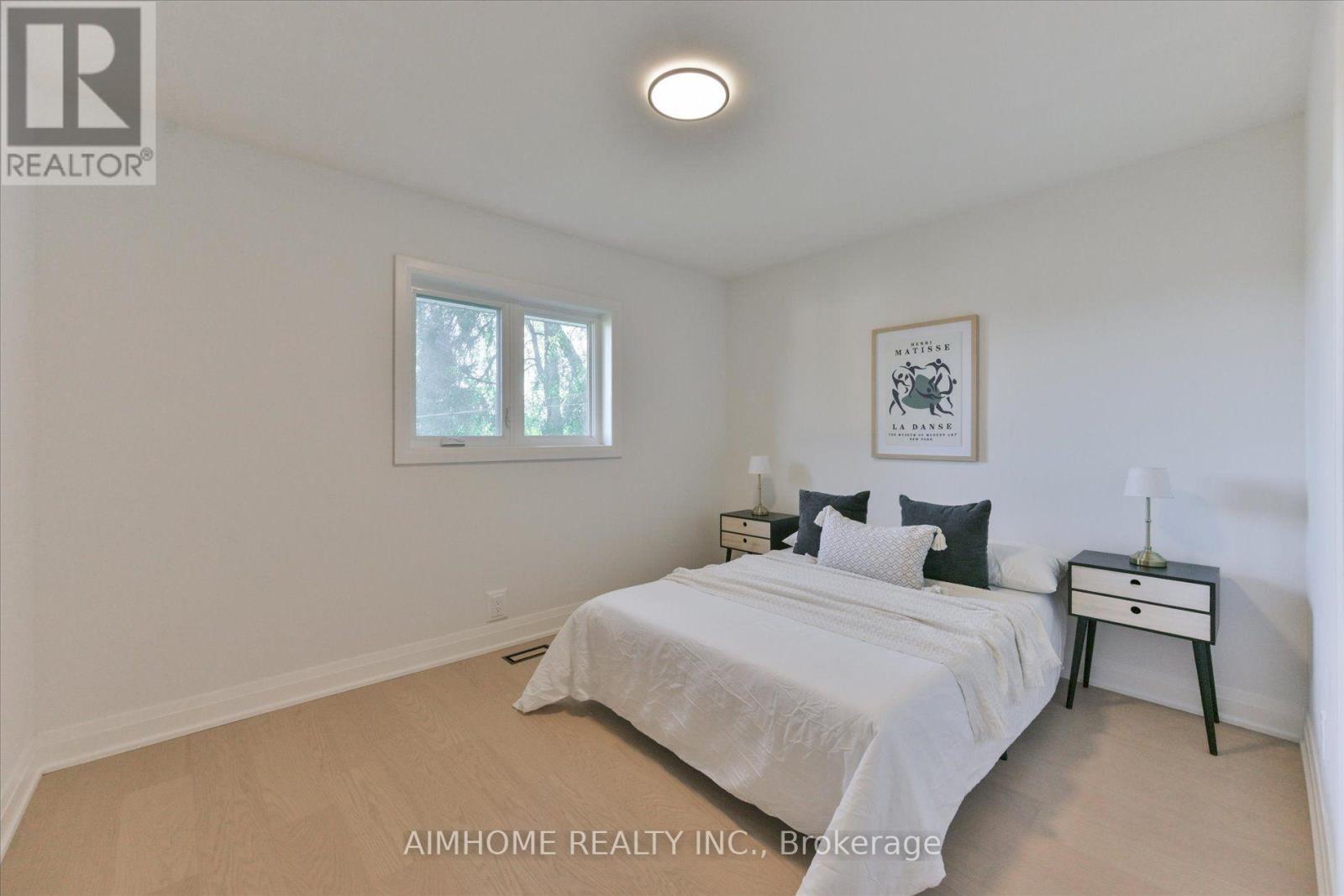 121 Wyndcliff Crescent, Toronto, Ontario  M4A 2J9 - Photo 18 - C13837826