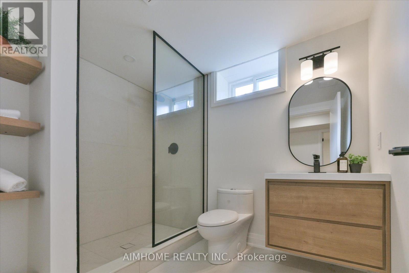 121 Wyndcliff Crescent, Toronto, Ontario  M4A 2J9 - Photo 30 - C13837826