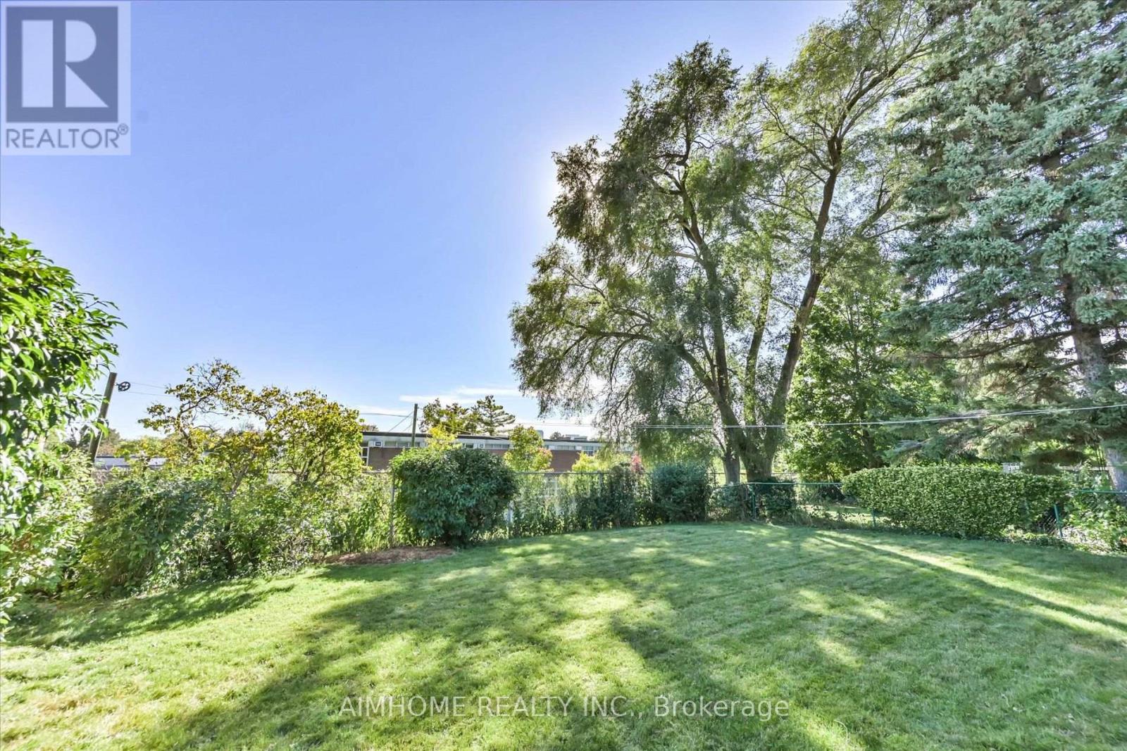 121 Wyndcliff Crescent, Toronto, Ontario  M4A 2J9 - Photo 33 - C13837826