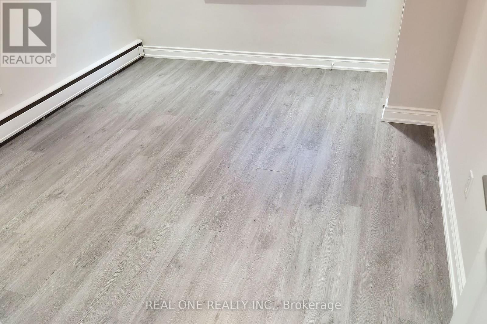 Main Level - 15 Castille Avenue, Toronto, Ontario  M1R 2B9 - Photo 15 - E13837786