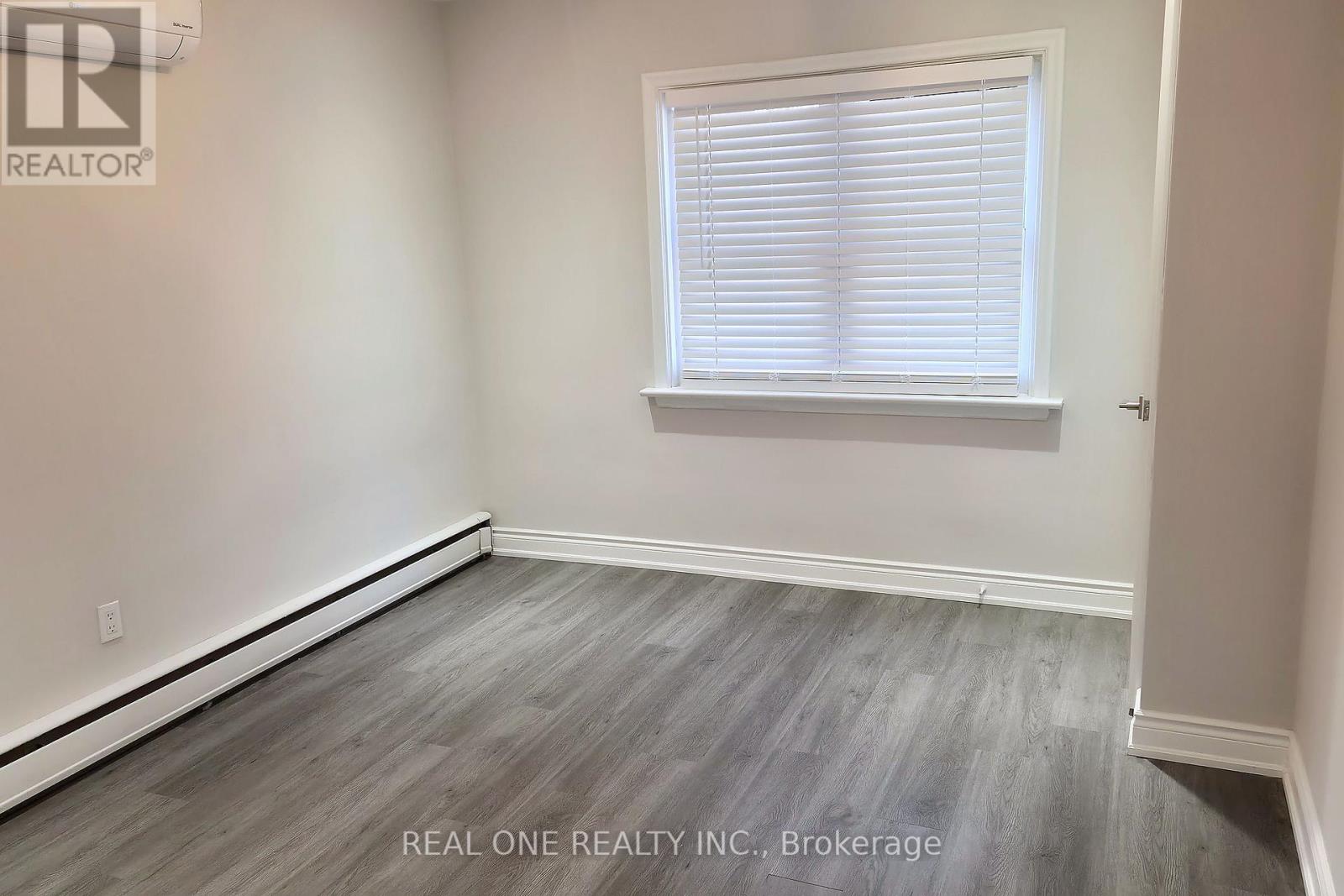 Main Level - 15 Castille Avenue, Toronto, Ontario  M1R 2B9 - Photo 16 - E13837786