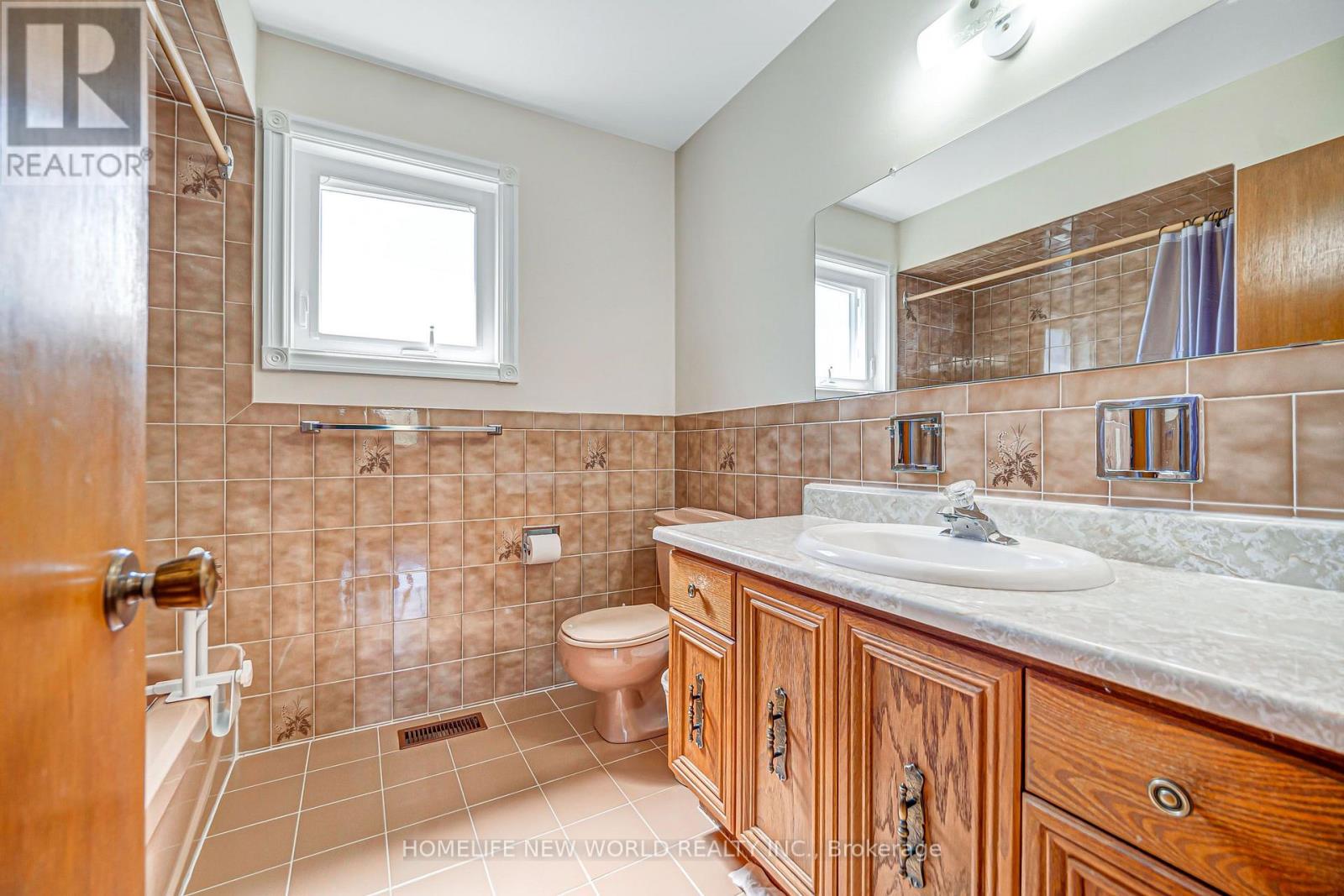 36 Purcell Square, Toronto, Ontario  M1V 3Y3 - Photo 28 - E13837822