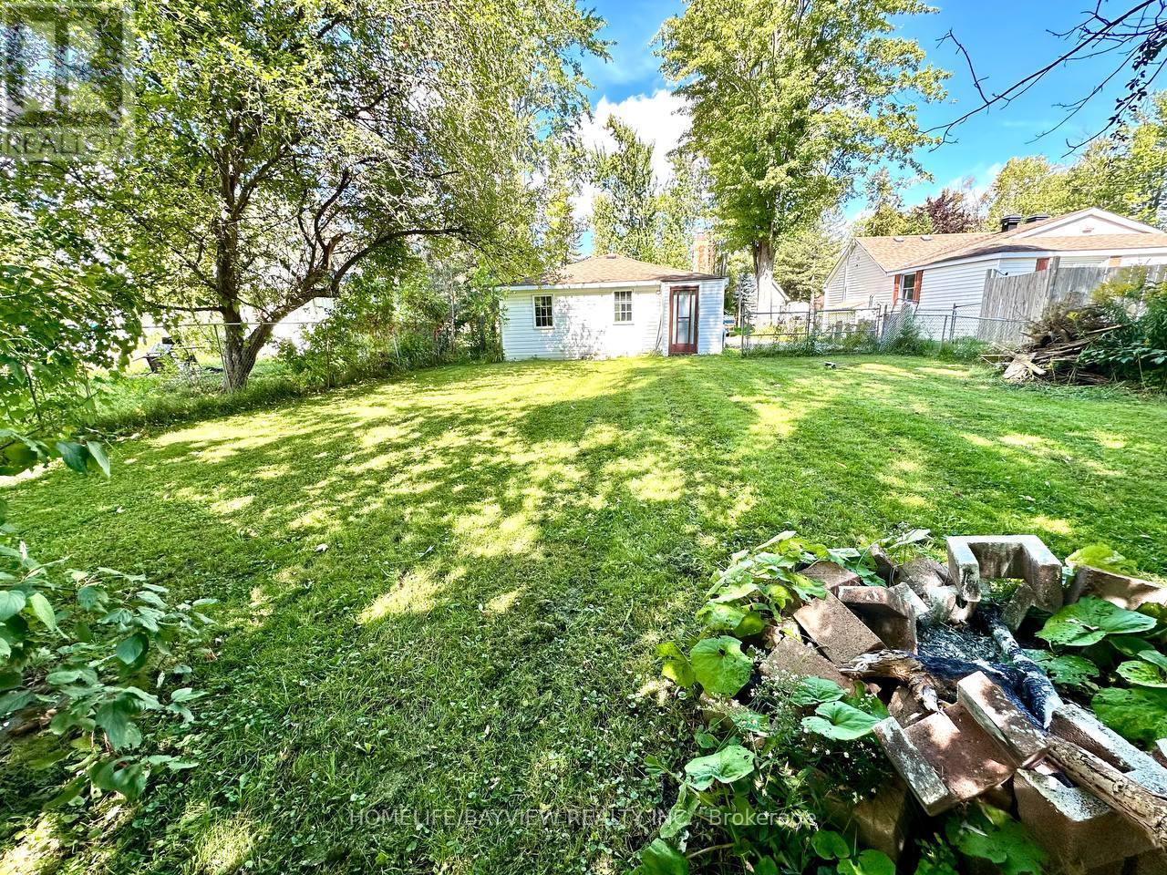 1119 Poplar Drive, Innisfil, Ontario  L0L 1R0 - Photo 16 - N13837794