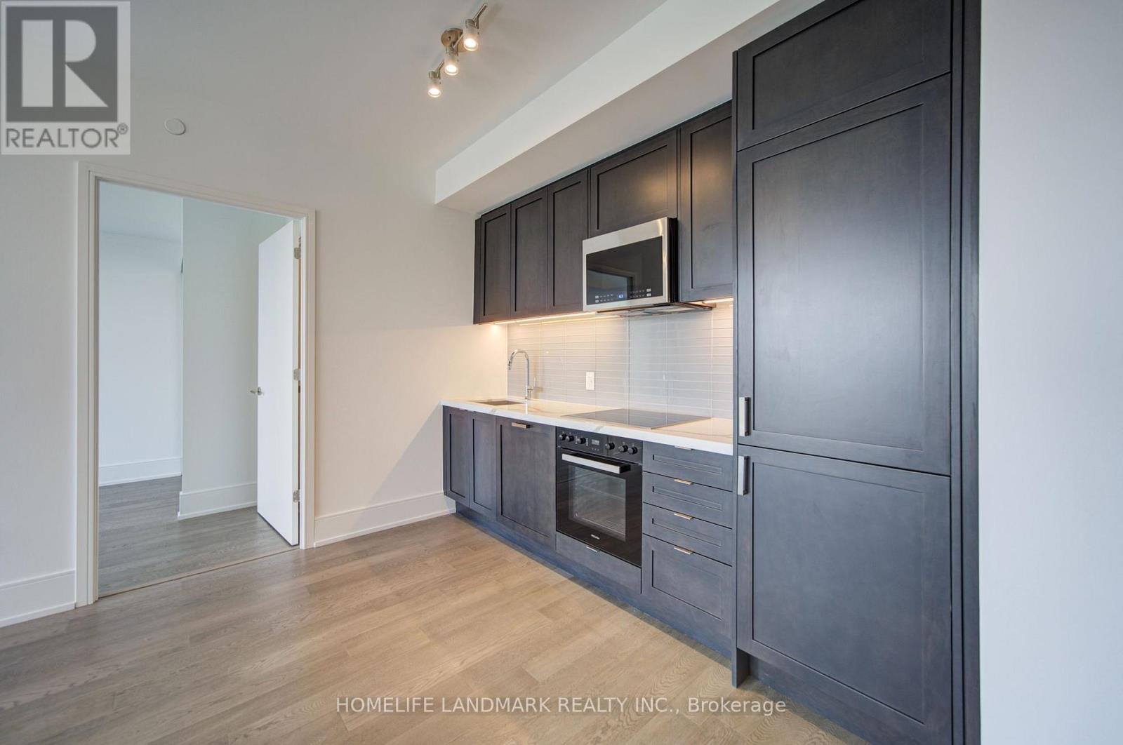 313 - 2450 Bloor Street W, Toronto, Ontario  M6S 0A9 - Photo 17 - W13837812