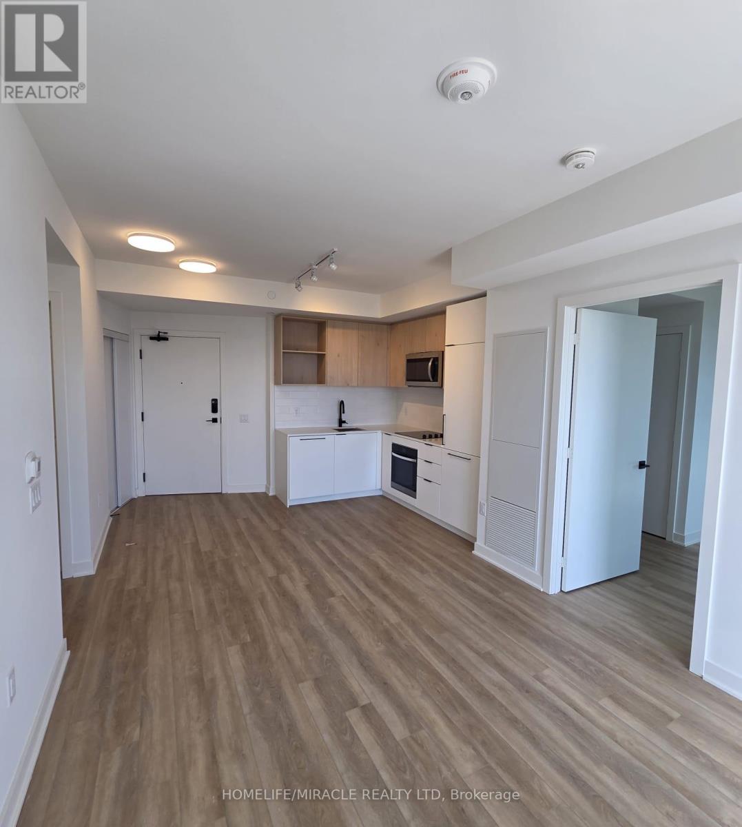 2309 - 1185 Dupont Street, Toronto, Ontario  M6H 0G5 - Photo 3 - W13837824