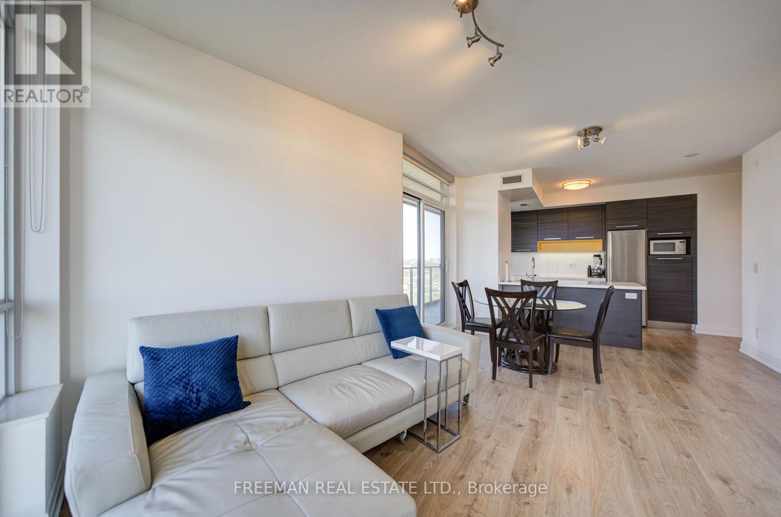 2305 - 36 Park Lawn Road, Toronto, Ontario  M8V 0E5 - Photo 11 - W13837830