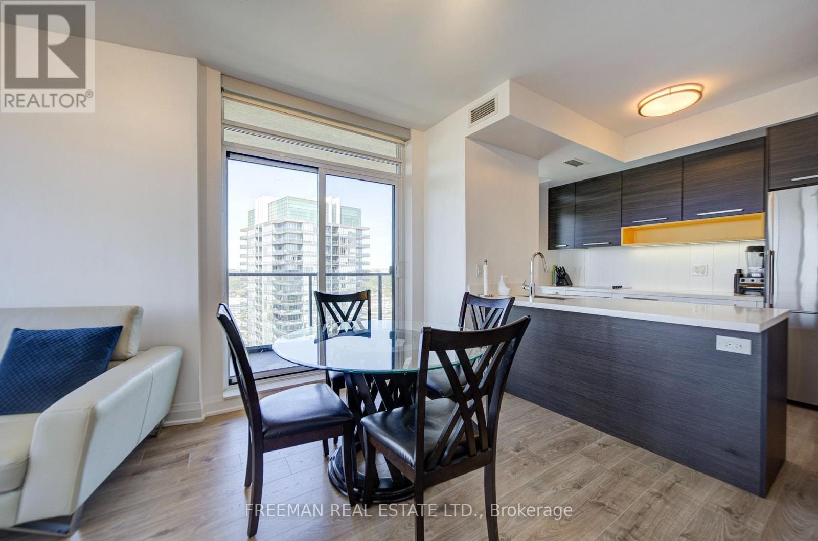 2305 - 36 Park Lawn Road, Toronto, Ontario  M8V 0E5 - Photo 4 - W13837830