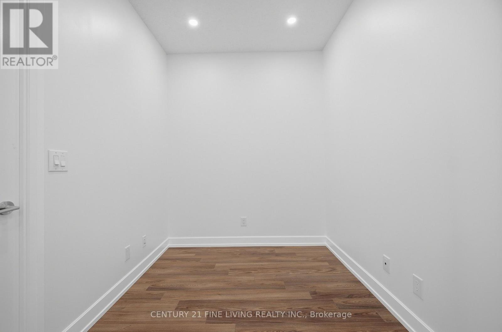 207 - 6 Eva Road, Toronto, Ontario  M9C 0B1 - Photo 12 - W13837832