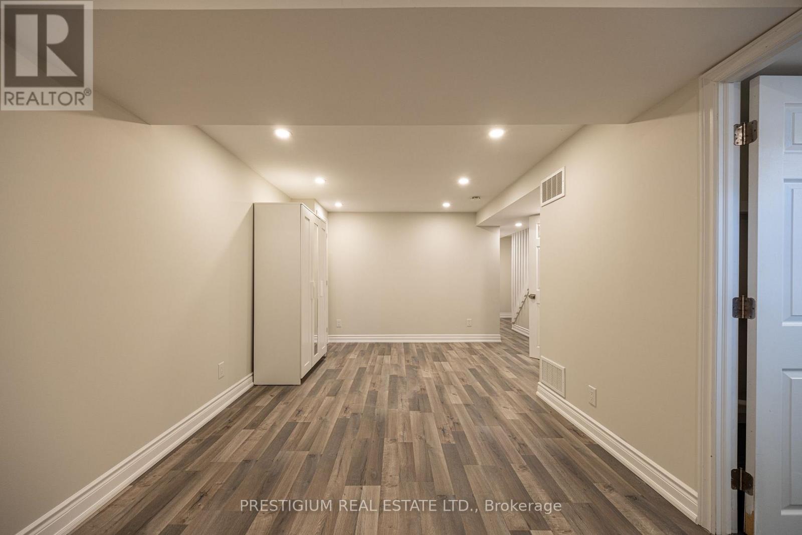 4094 Teakwood Drive, Mississauga, Ontario  L5C 3L6 - Photo 21 - W13837846