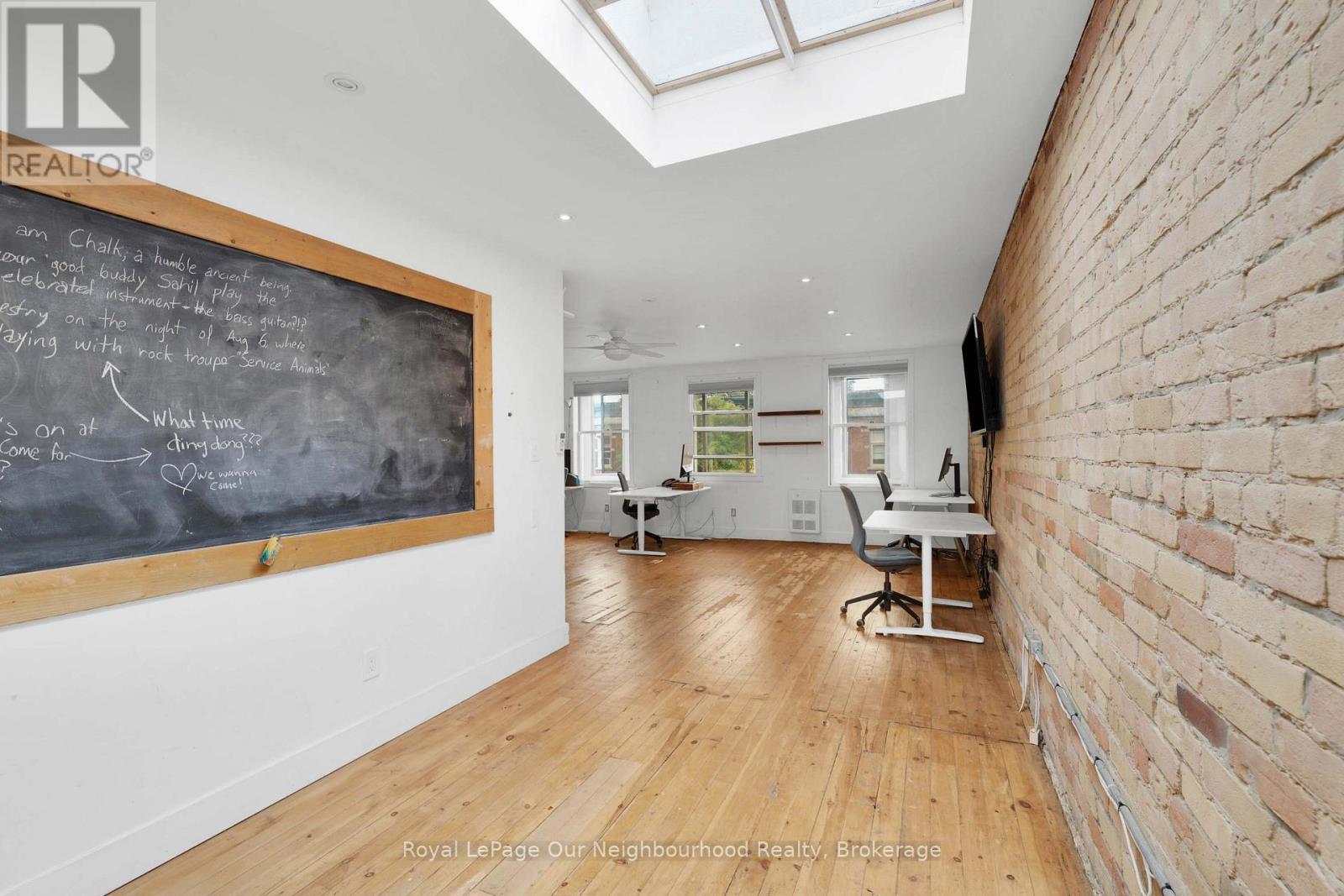 301 - 412 Bloor Street W, Toronto, Ontario  M5S 1X5 - Photo 8 - C13627820