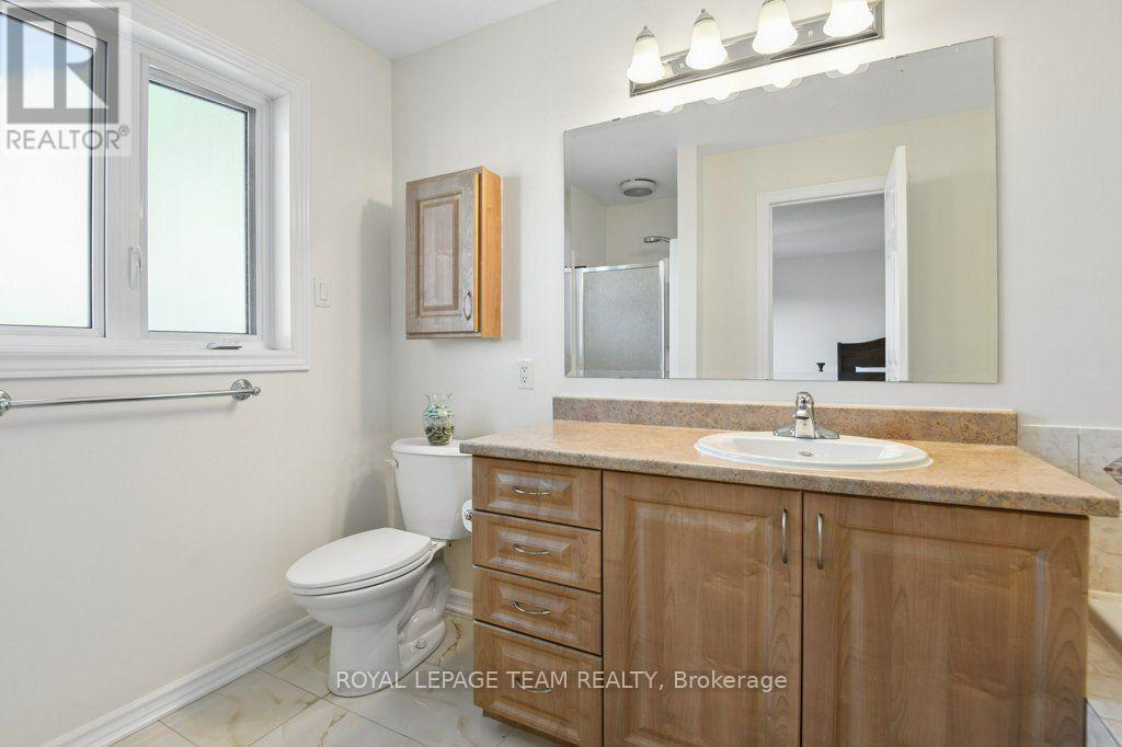 303 Balinroan Crescent, Ottawa, Ontario  K2J 3T7 - Photo 18 - X13835372