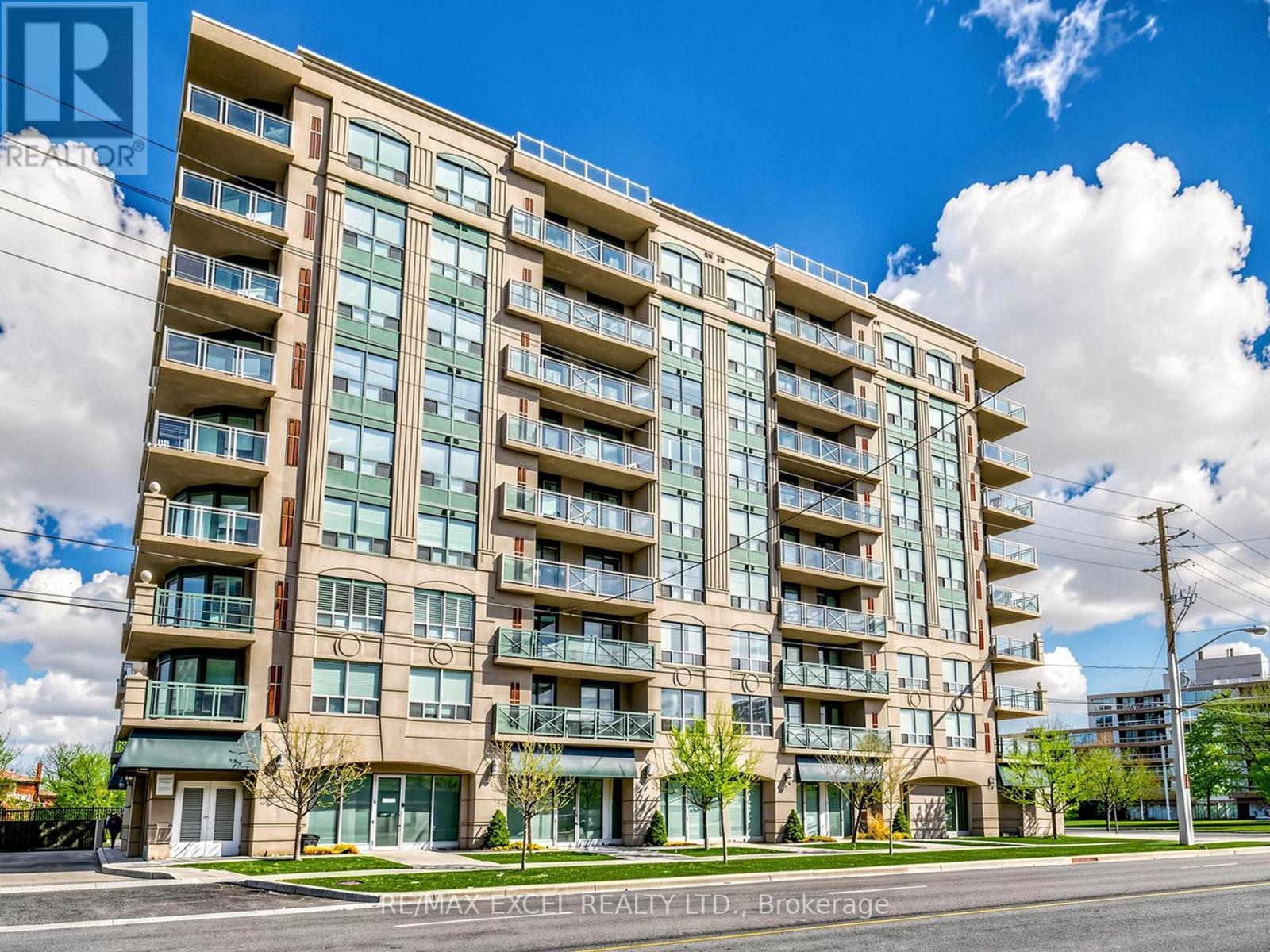 711 - 920 SHEPPARD AVENUE W, Toronto, Ontario