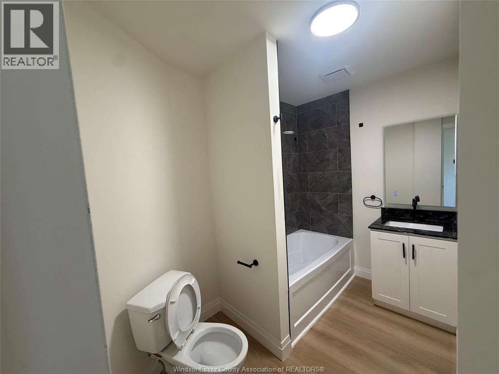 643 Pierre Unit# 4, Windsor, Ontario  N9A 2K3 - Photo 2 - 26023848