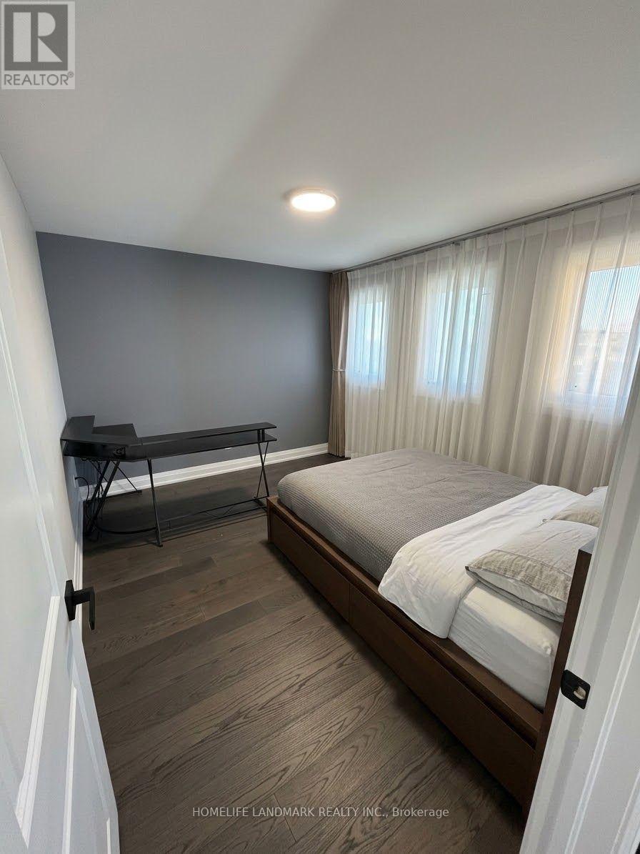 Upper 11 Ravenhill Crescent, Markham, Ontario  L3S 2V6 - Photo 14 - N13837864