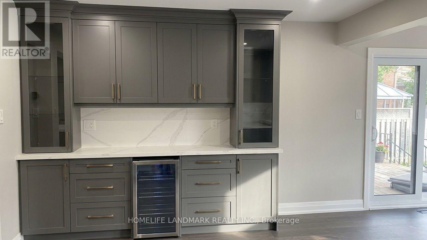 Upper 11 Ravenhill Crescent, Markham, Ontario  L3S 2V6 - Photo 5 - N13837864