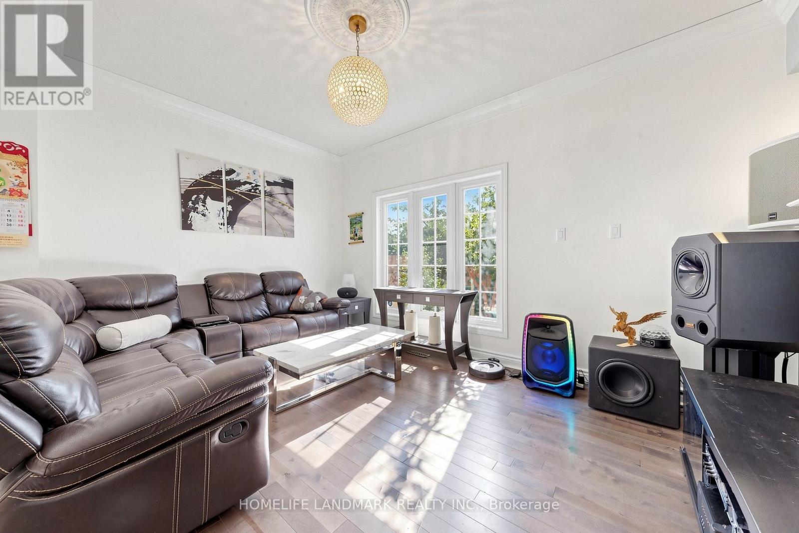 1 Trent Street, Aurora, Ontario  L4G 7E7 - Photo 6 - N13837874