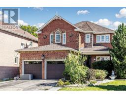 1 TRENT STREET, Aurora, Ontario