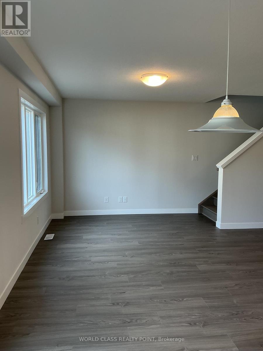 8 Beverly Street, Springwater, Ontario  L0L 1P0 - Photo 13 - S13837868