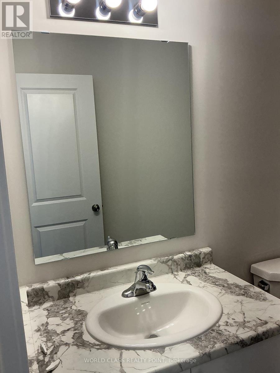 8 Beverly Street, Springwater, Ontario  L0L 1P0 - Photo 7 - S13837868