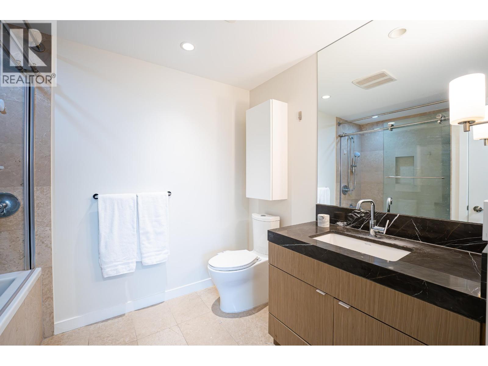 1607 125 E 14th Street, North Vancouver, British Columbia  V7L 0E6 - Photo 13 - R3170096