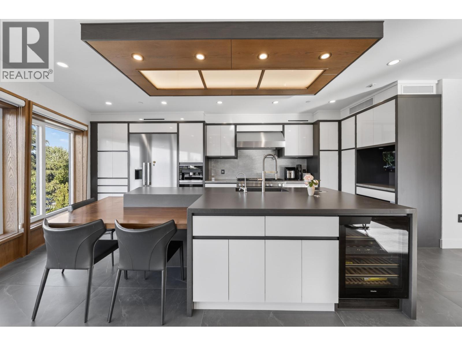 2863 W King Edward Avenue, Vancouver, British Columbia  V6L 1V1 - Photo 12 - R3170296