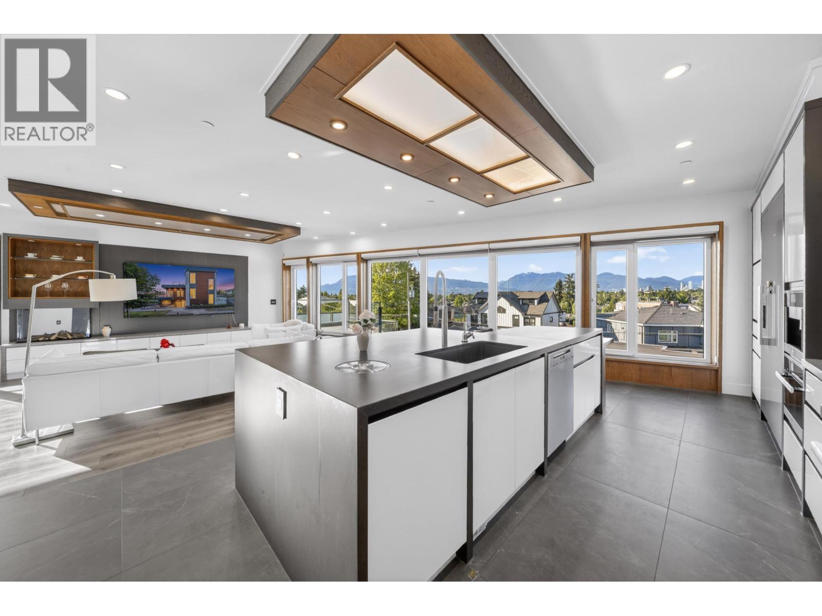 2863 W King Edward Avenue, Vancouver, British Columbia  V6L 1V1 - Photo 13 - R3170296