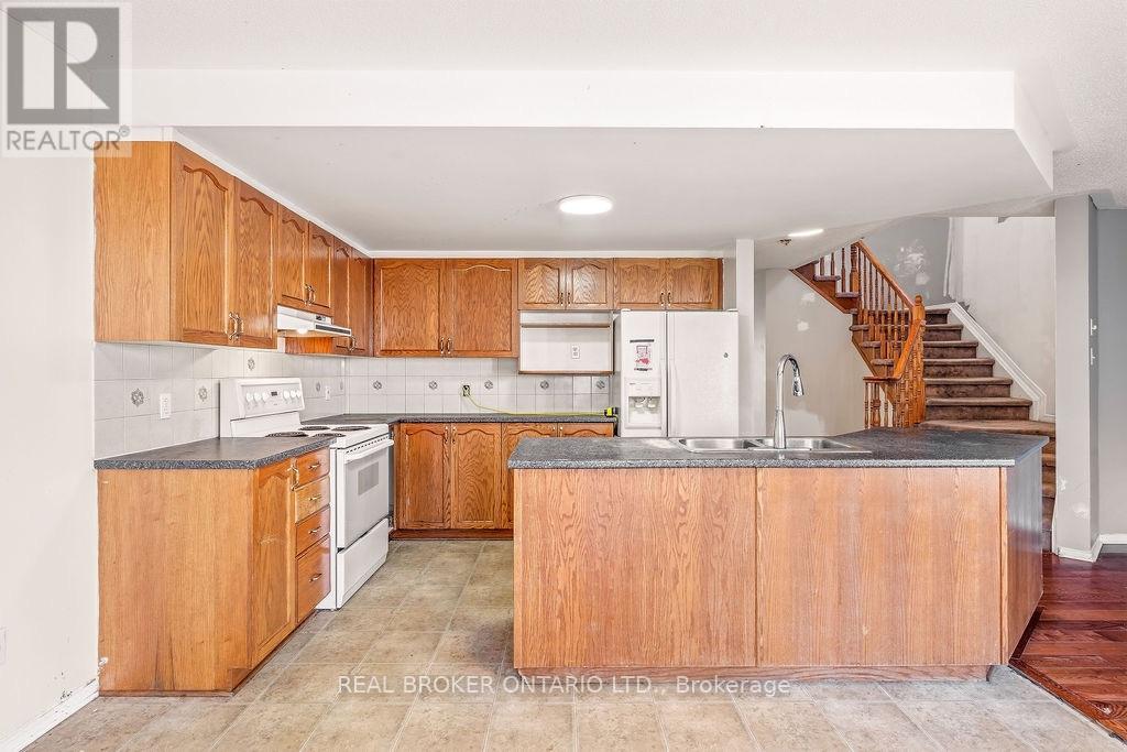 182 Annapolis Circle, Ottawa, Ontario  K1V 1Z1 - Photo 6 - X13837956