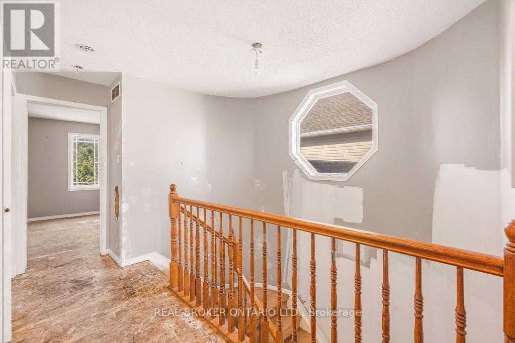 182 Annapolis Circle, Ottawa, Ontario  K1V 1Z1 - Photo 8 - X13837956