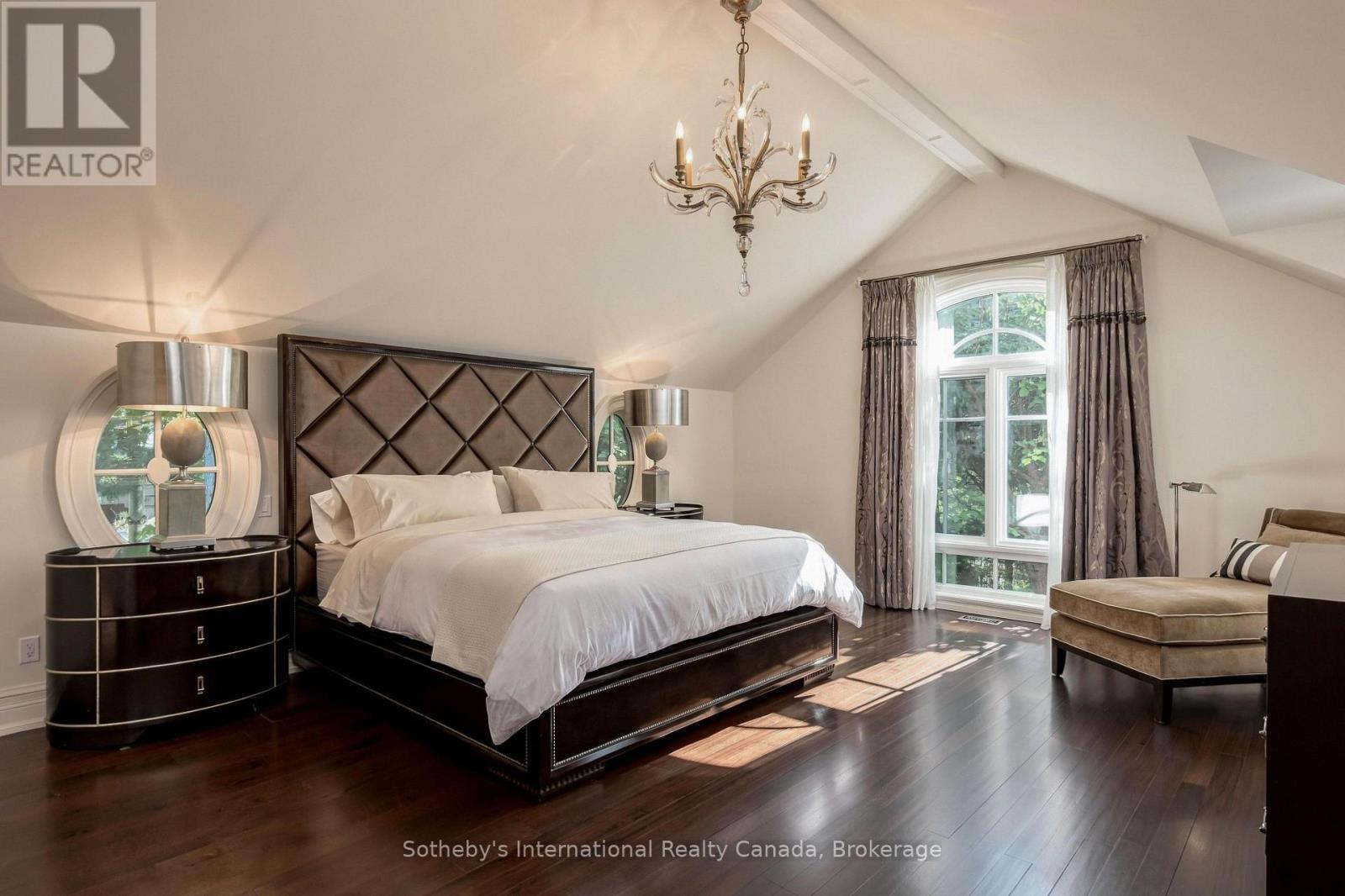 1073 Lakeshore Road E, Oakville, Ontario  L6J 1K9 - Photo 24 - W13837952