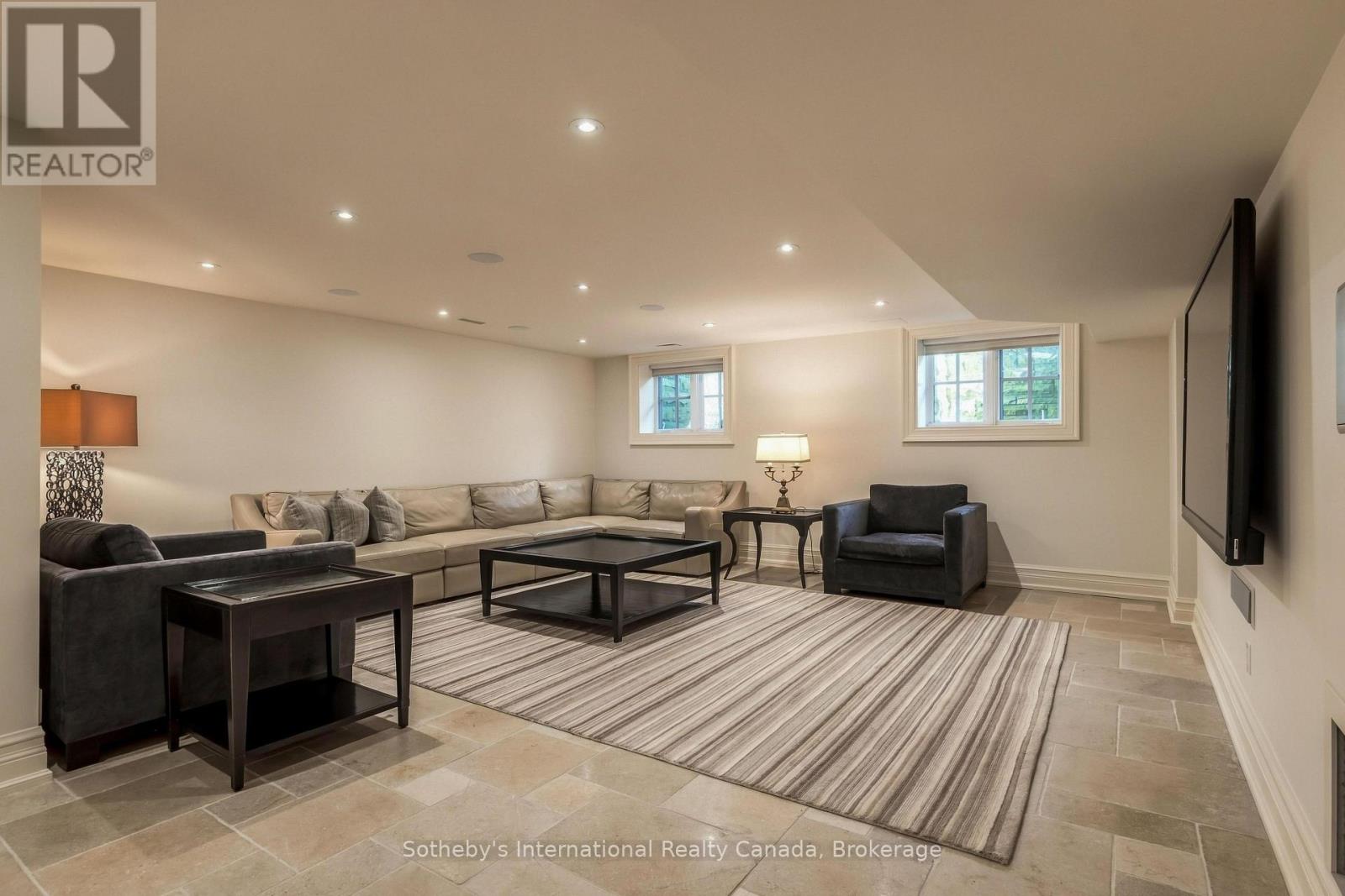 1073 Lakeshore Road E, Oakville, Ontario  L6J 1K9 - Photo 35 - W13837952