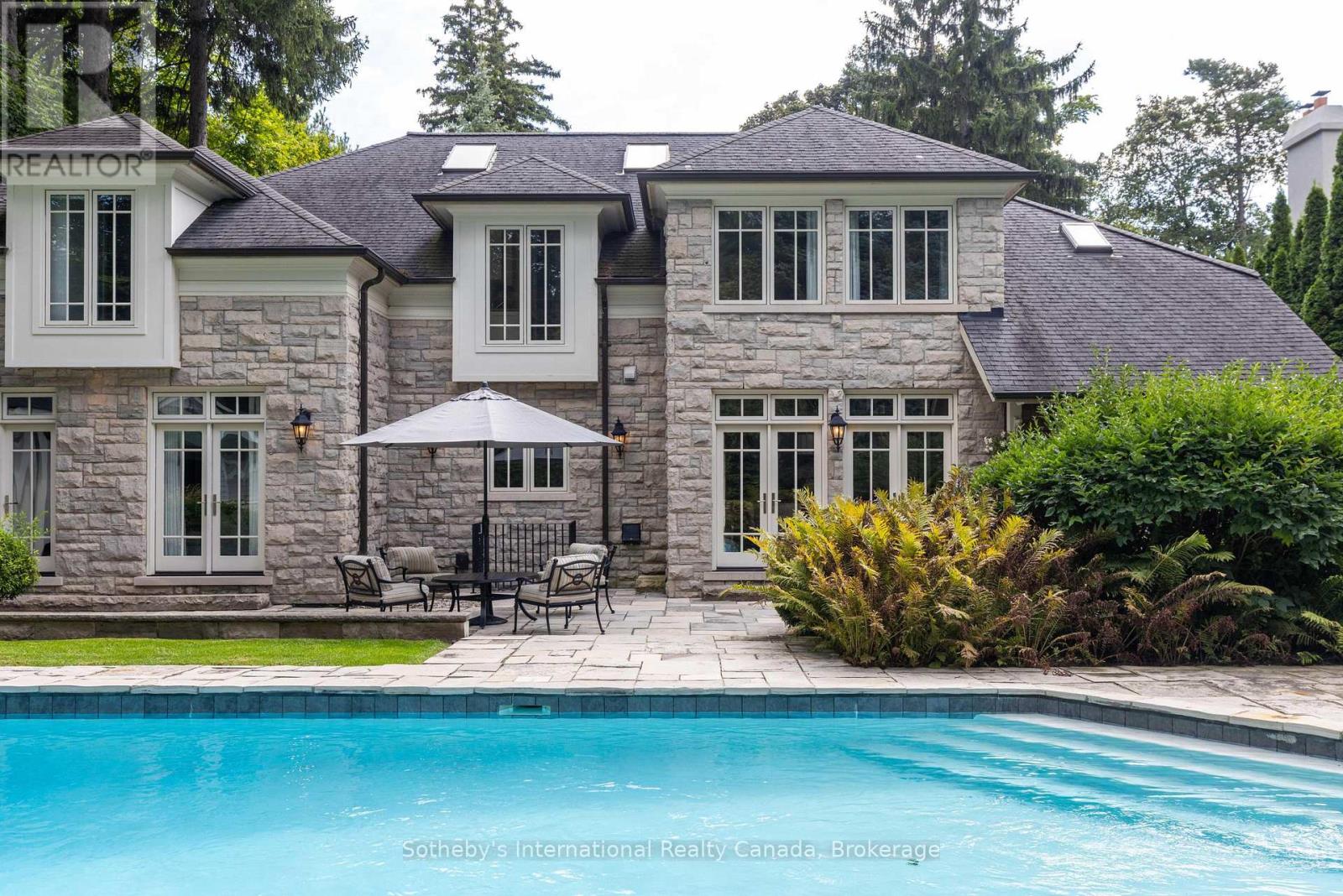 1073 Lakeshore Road E, Oakville, Ontario  L6J 1K9 - Photo 41 - W13837952