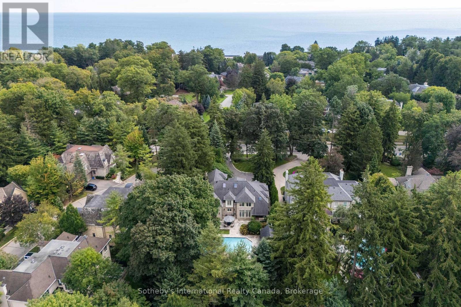 1073 Lakeshore Road E, Oakville, Ontario  L6J 1K9 - Photo 50 - W13837952