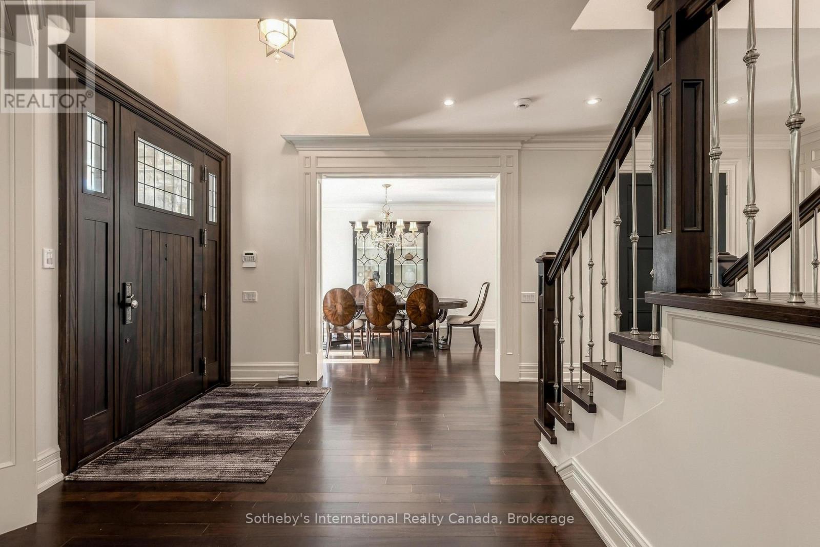1073 Lakeshore Road E, Oakville, Ontario  L6J 1K9 - Photo 6 - W13837952