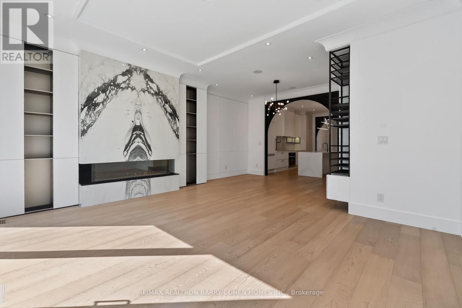 119 Glengrove Avenue W, Toronto, Ontario  M4R 1P1 - Photo 14 - C13837912