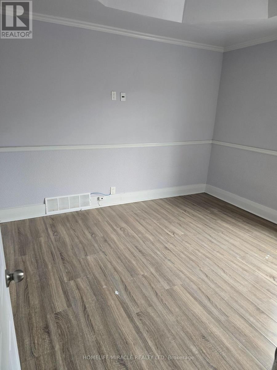 83 Liberty Street N, Clarington, Ontario  L1C 2L8 - Photo 6 - E13837886