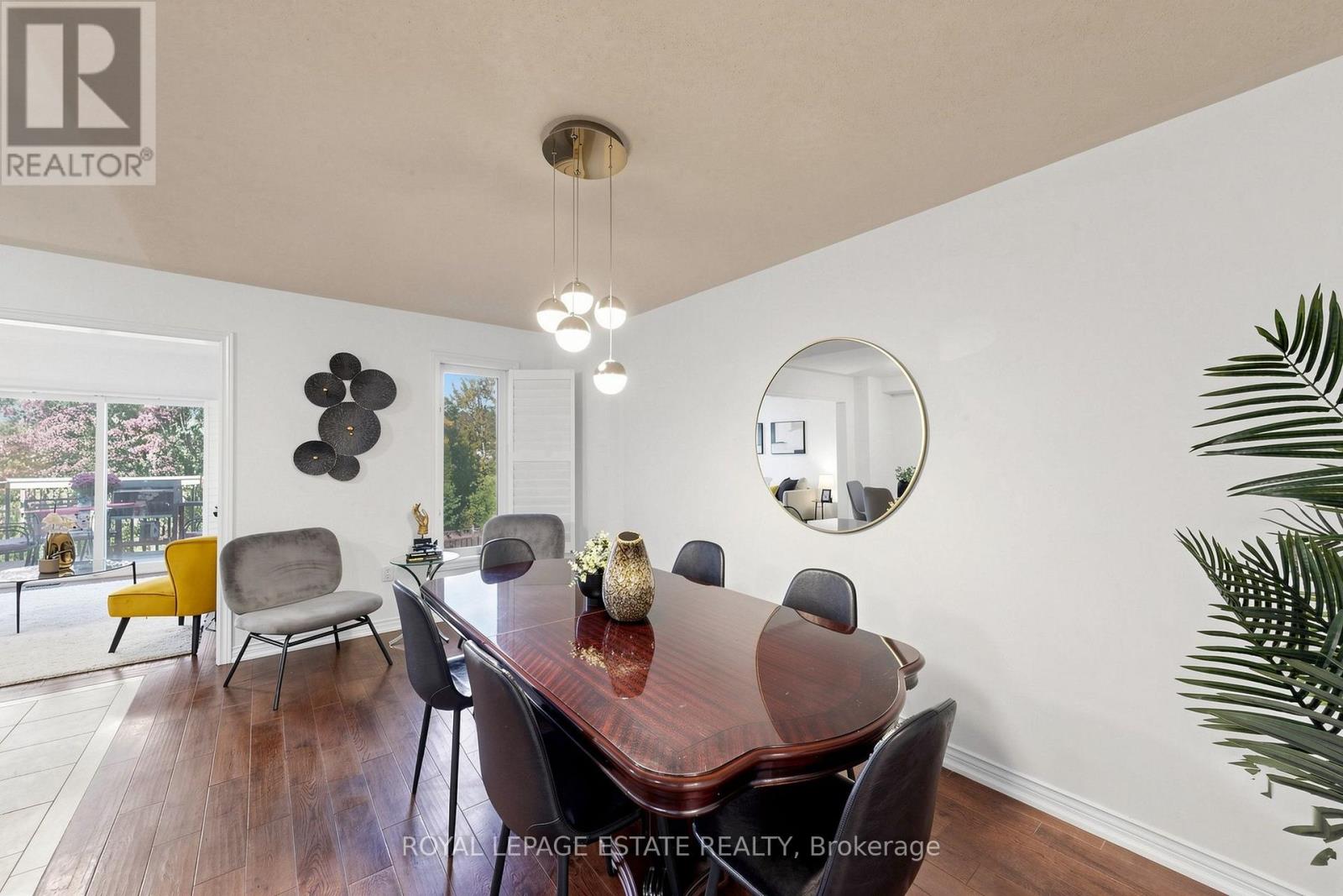 10 Dooley Crescent, Ajax, Ontario  L1T 4J4 - Photo 7 - E13837946