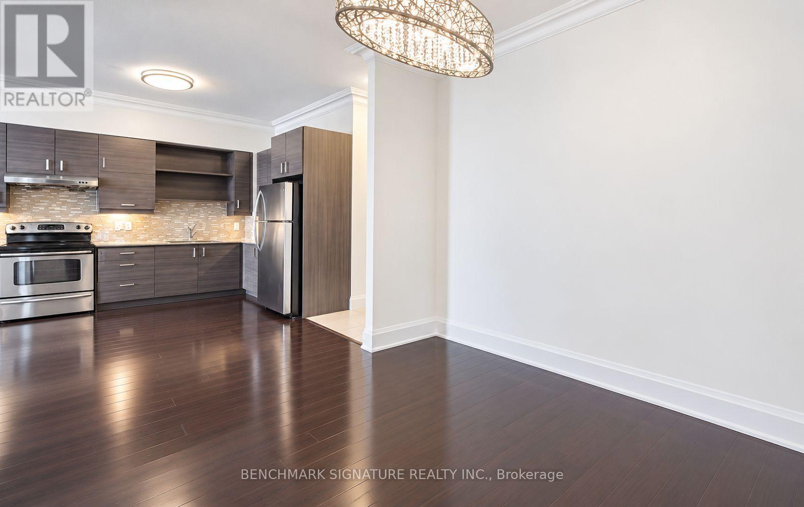 Ph12 - 8228 Birchmount Road, Markham (Unionville), Ontario  L3R 1A6 - Photo 3 - N13837736