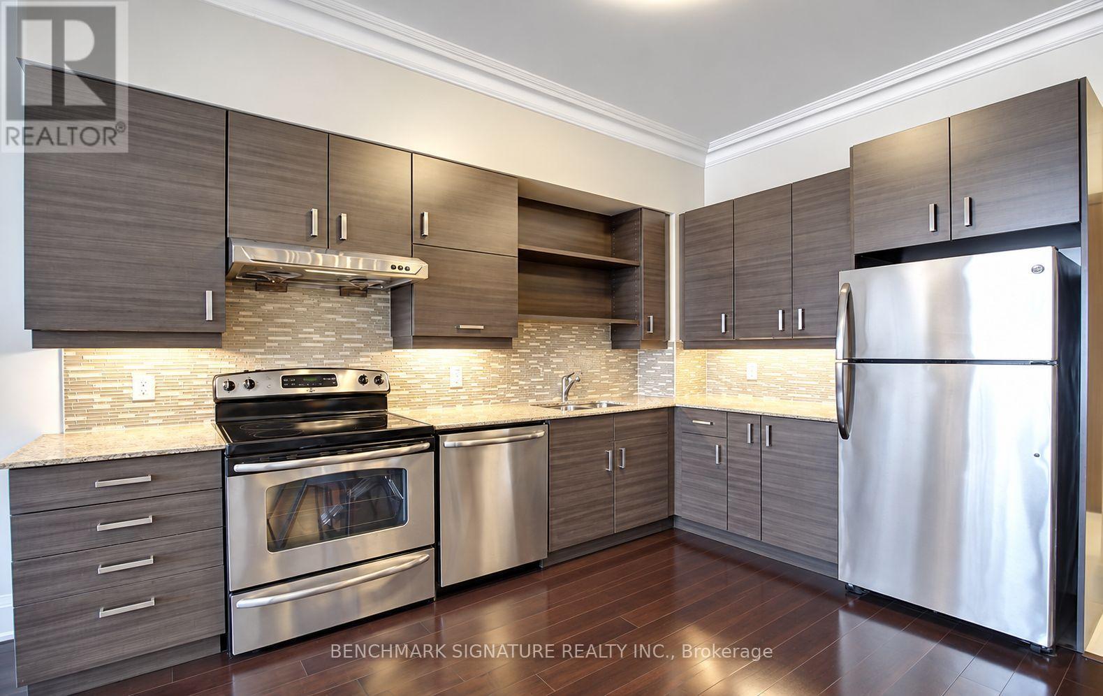 Ph12 - 8228 Birchmount Road, Markham (Unionville), Ontario  L3R 1A6 - Photo 4 - N13837736
