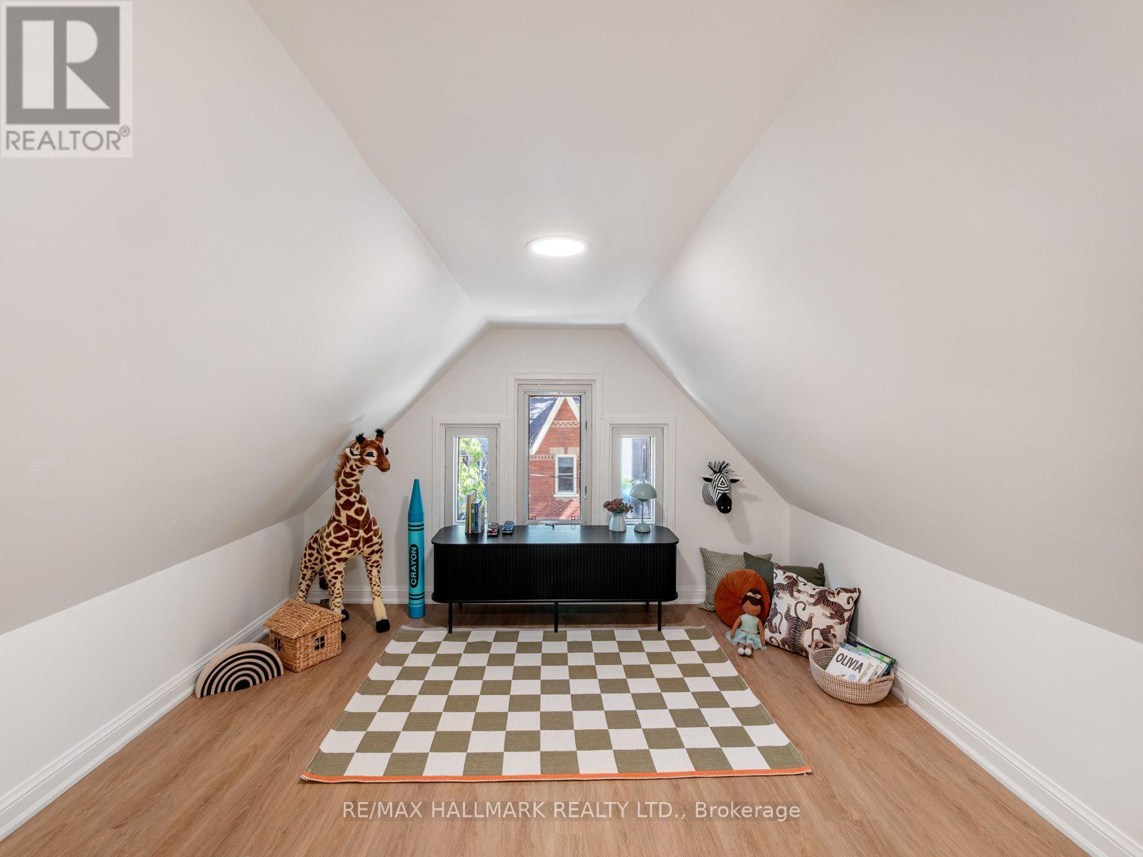 84 De Grassi Street, Toronto, Ontario  M4M 2K3 - Photo 29 - E13824724