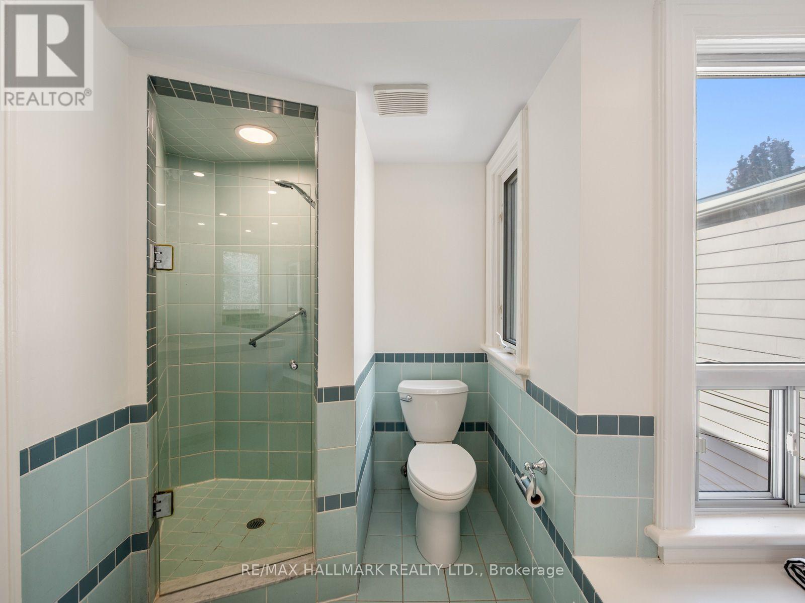 84 De Grassi Street, Toronto, Ontario  M4M 2K3 - Photo 28 - E13824724