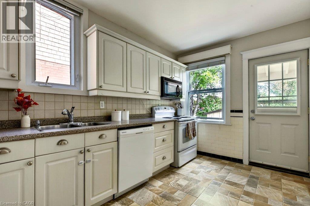 243 Grosvenor Avenue S, Hamilton, Ontario  L8M 3L8 - Photo 19 - 40866068